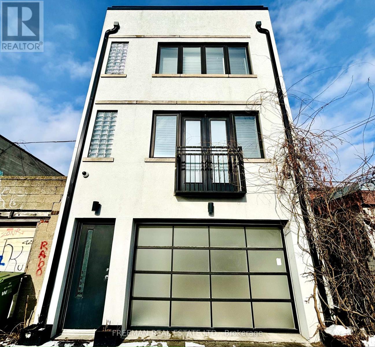 Laneway - 1239 Bloor Street W, Toronto, Ontario  M6H 1N6 - Photo 33 - C13798710