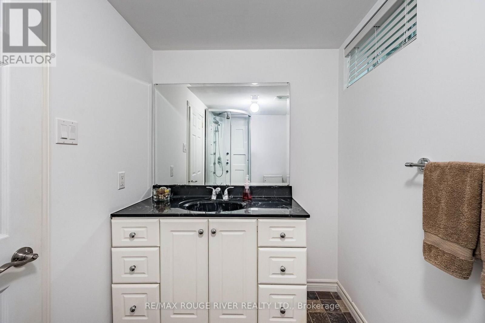 25 Clearview Heights, St. Catharines, Ontario  L2T 2W2 - Photo 40 - X13658856