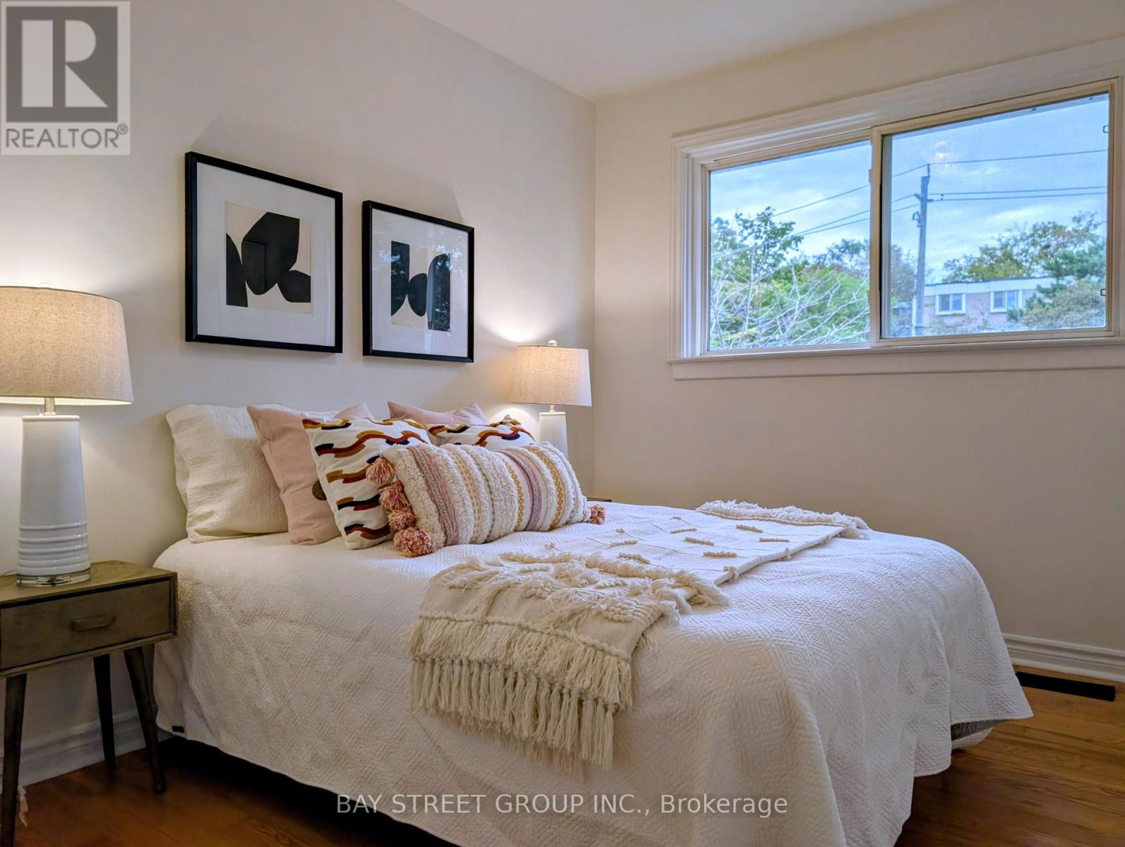 Upper - 210 Shaughnessy Boulevard, Toronto, Ontario  M2J 1K4 - Photo 14 - C13622066