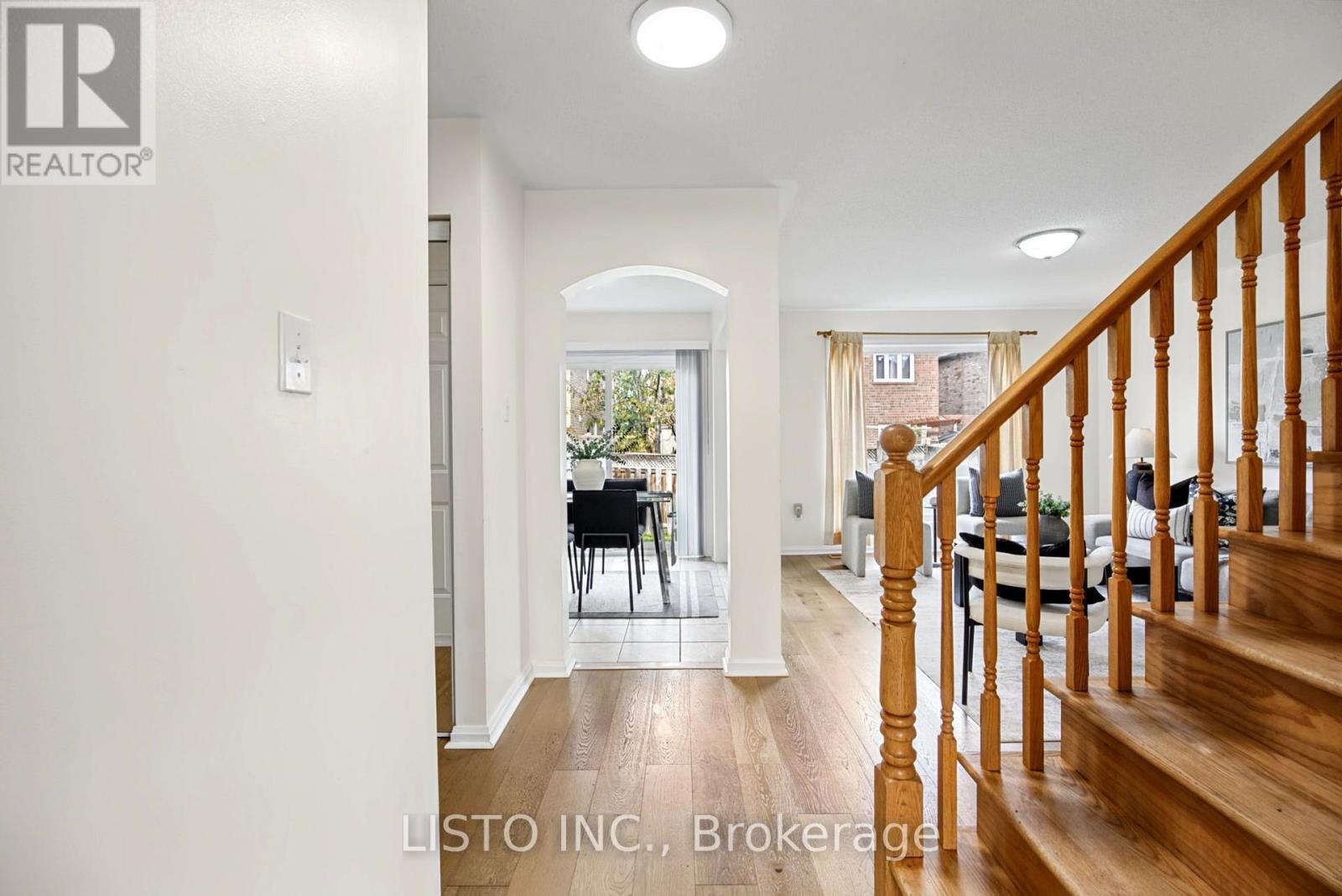 15 Mantis Road, Toronto, Ontario  M1X 1W4 - Photo 8 - E13802688