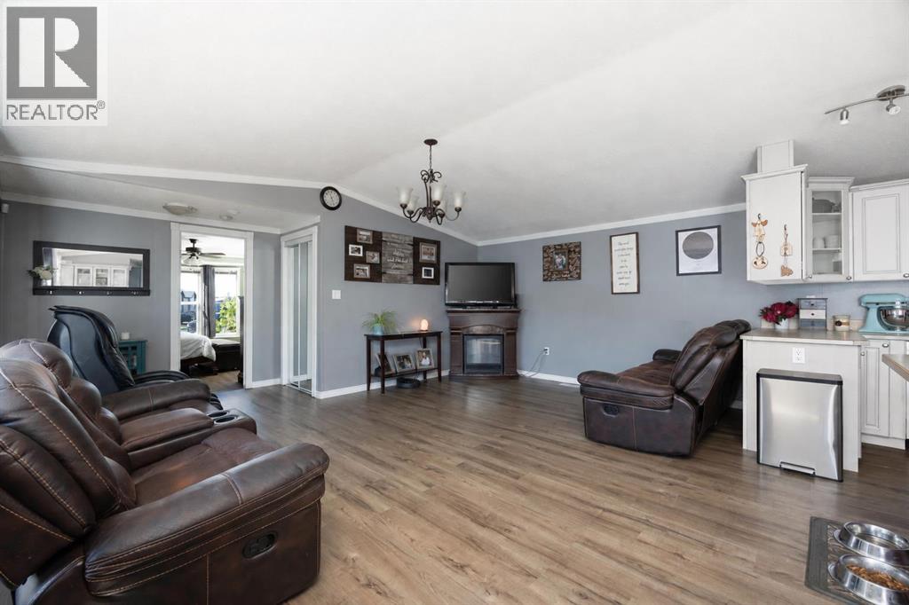 136 Sumac Crescent