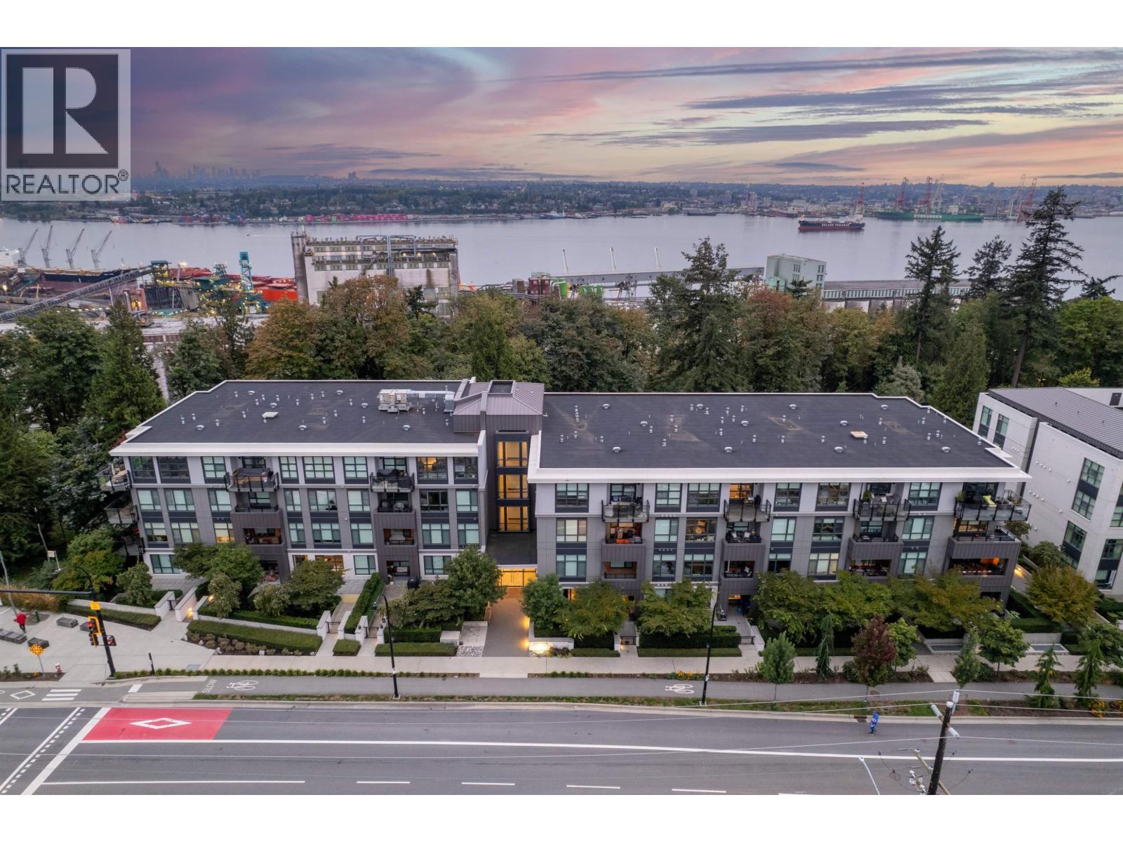 308 747 E 3rd Street, North Vancouver, British Columbia  V7L 1G8 - Photo 8 - R3163739