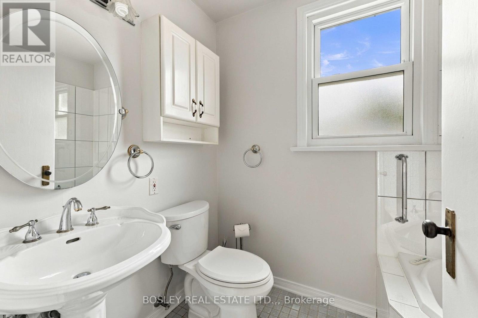5663 Morse Avenue, Niagara Falls, Ontario  L2G 4G3 - Photo 16 - X13803528