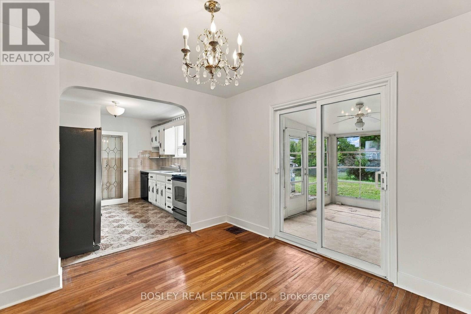 5663 Morse Avenue, Niagara Falls, Ontario  L2G 4G3 - Photo 6 - X13803528