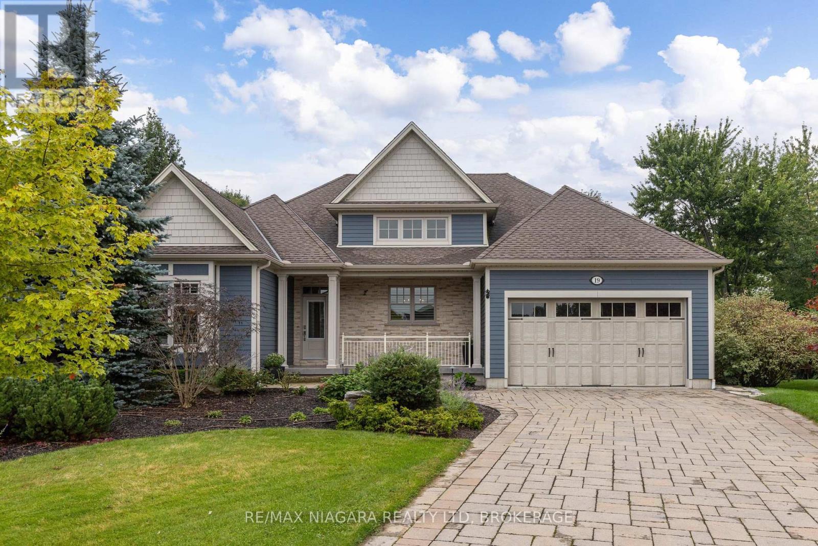 19 Driftwood Trail, Fort Erie, Ontario  L0S 1N0 - Photo 2 - X13803602