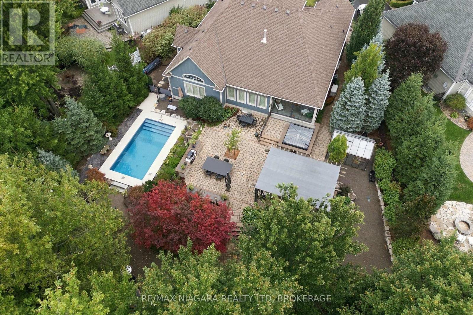 19 Driftwood Trail, Fort Erie, Ontario  L0S 1N0 - Photo 4 - X13803602