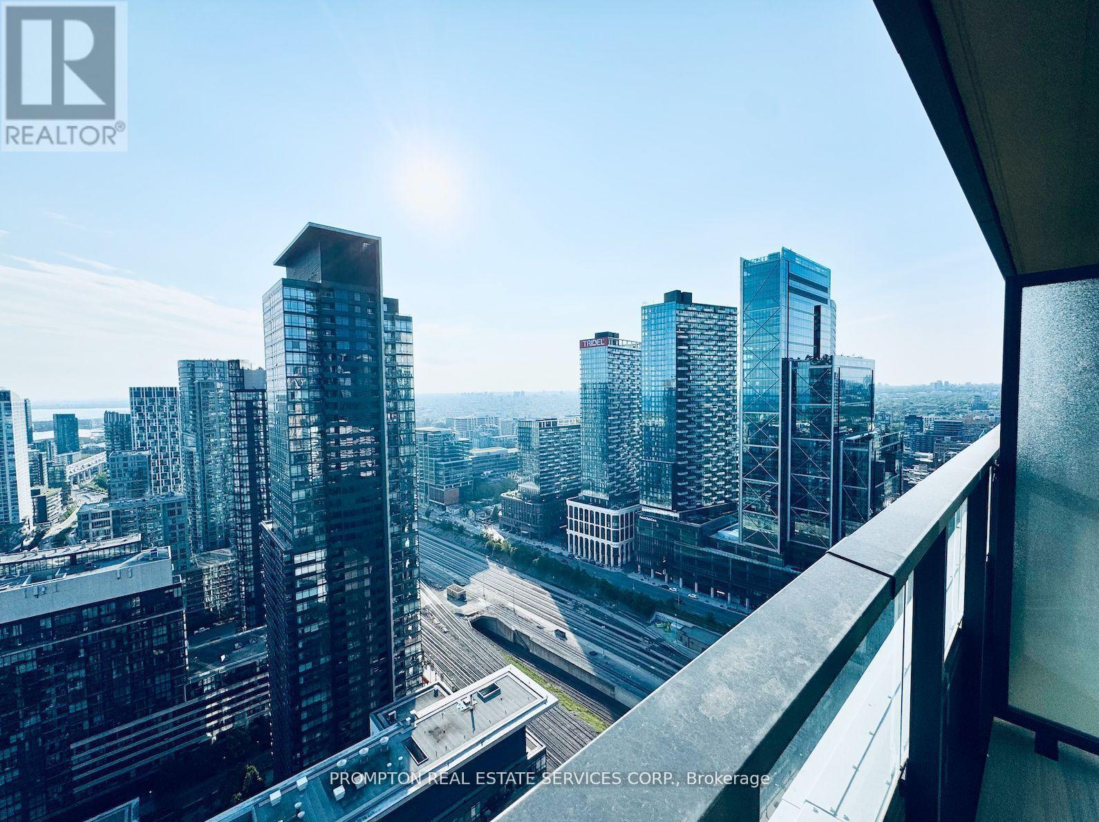 4101 - 3 Concord Cityplace Way, Toronto, Ontario  M5V 0X4 - Photo 11 - C13803546