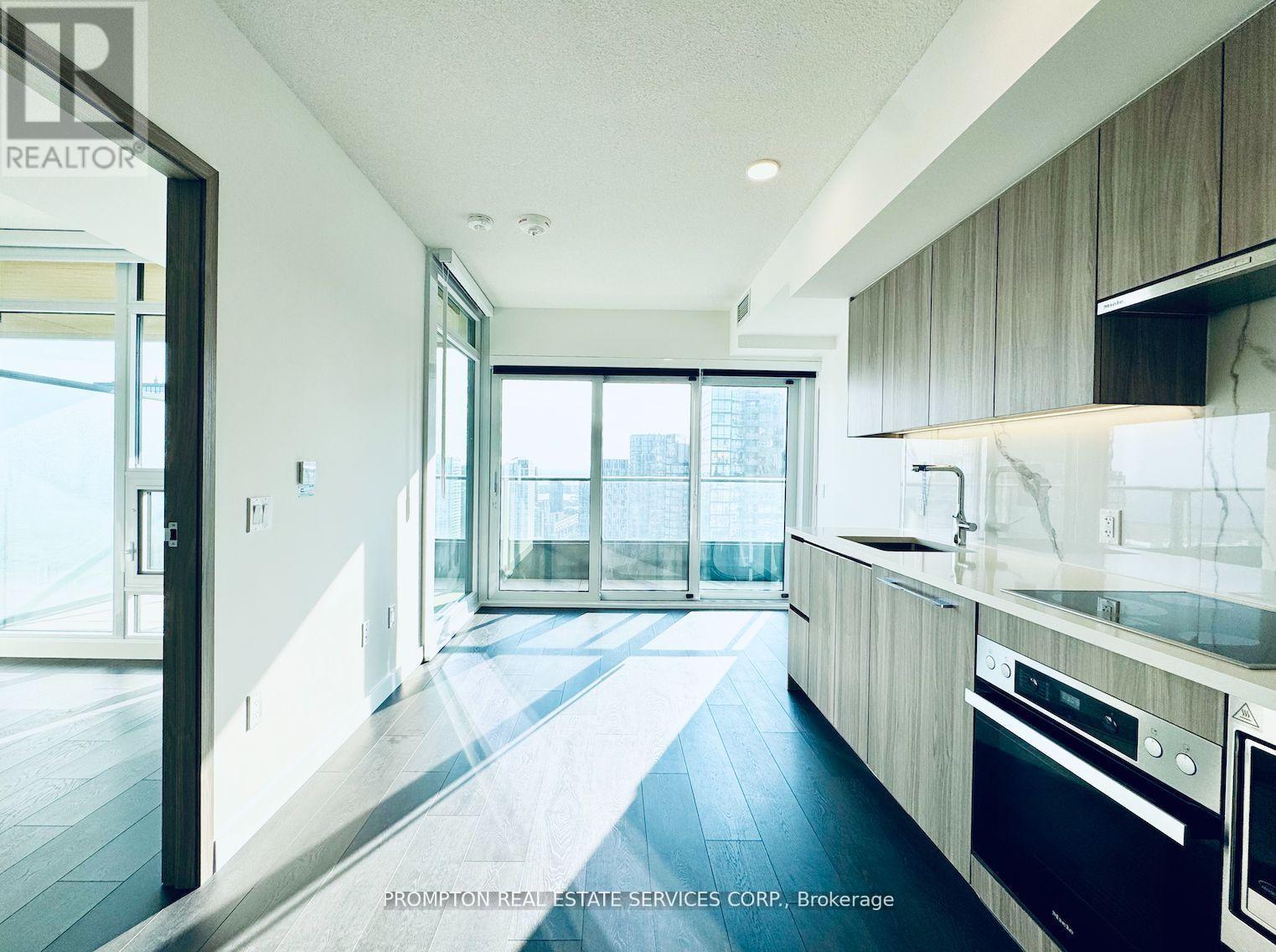 4101 - 3 Concord Cityplace Way, Toronto, Ontario  M5V 0X4 - Photo 5 - C13803546