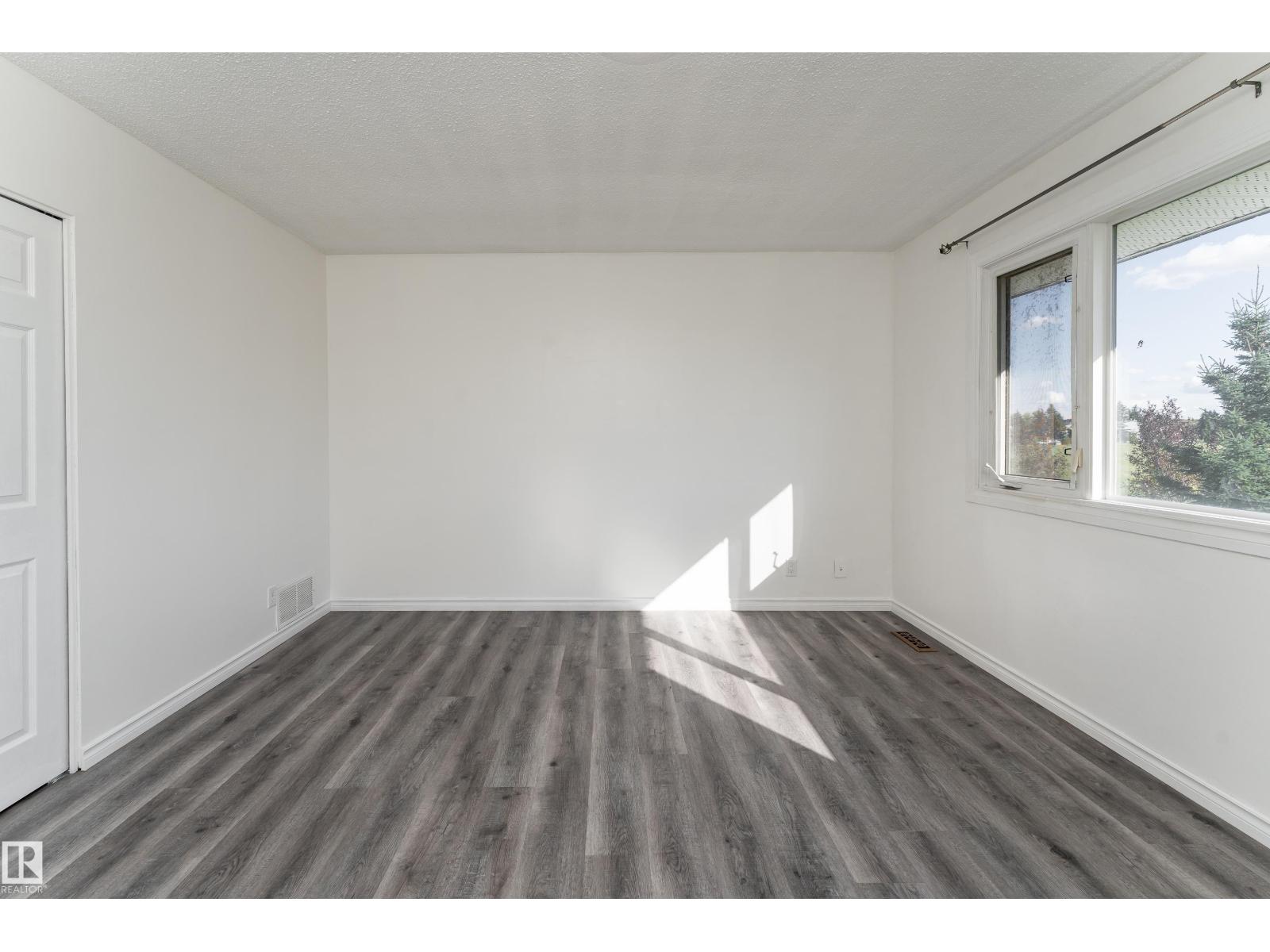 11363 22 Av NW, Edmonton, Alberta  T6J 4V8 - Photo 18 - E4509406