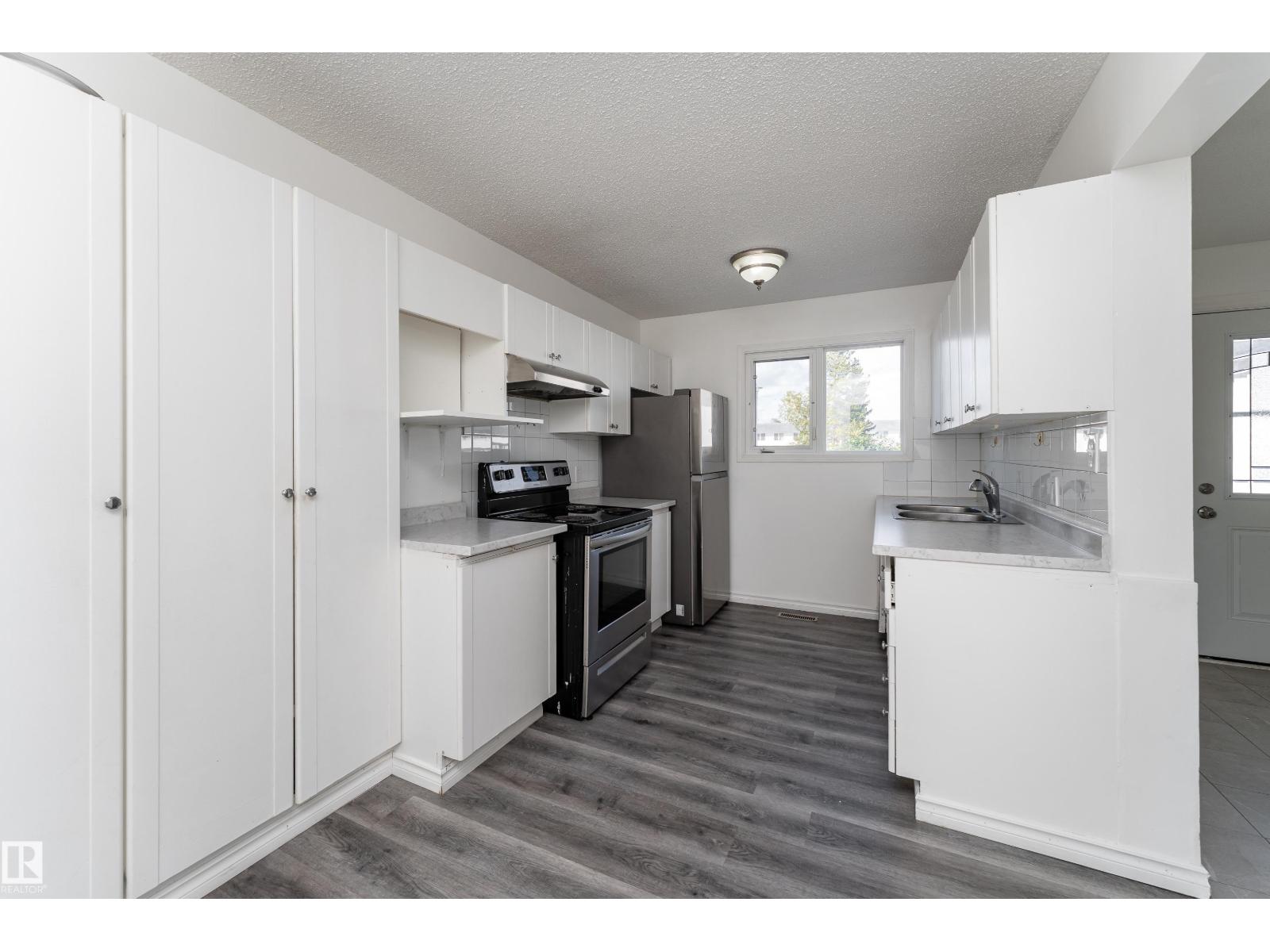 11363 22 Av NW, Edmonton, Alberta  T6J 4V8 - Photo 10 - E4509406