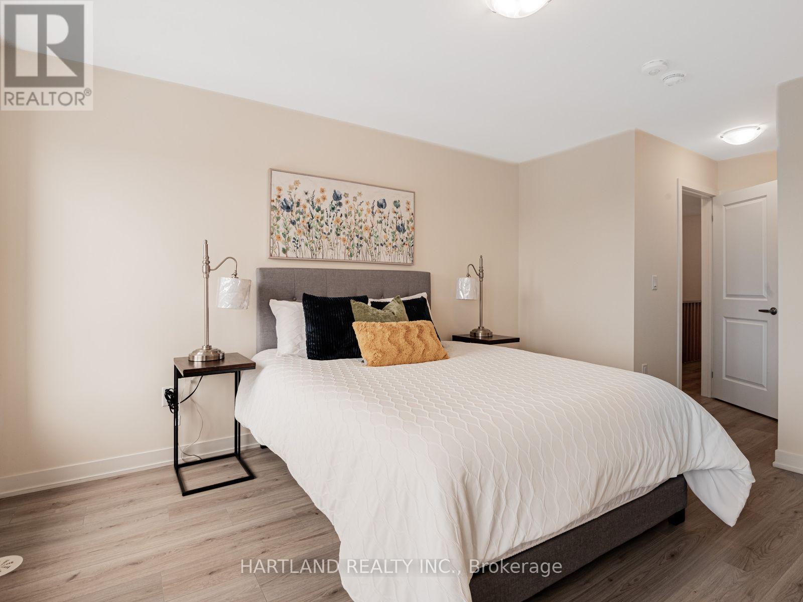 104 - 1695 Dersan Street, Pickering, Ontario  L1X 0S9 - Photo 11 - E13803514