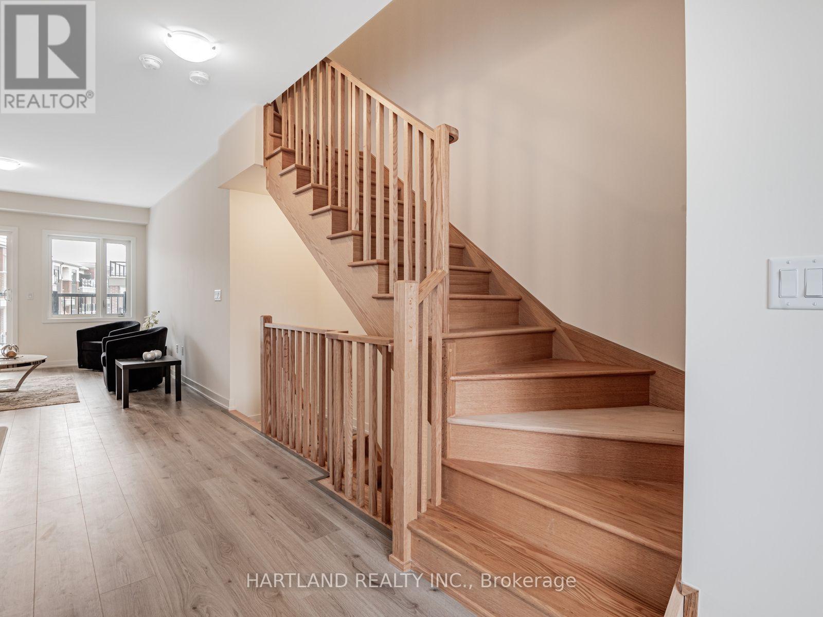 104 - 1695 Dersan Street, Pickering, Ontario  L1X 0S9 - Photo 4 - E13803514