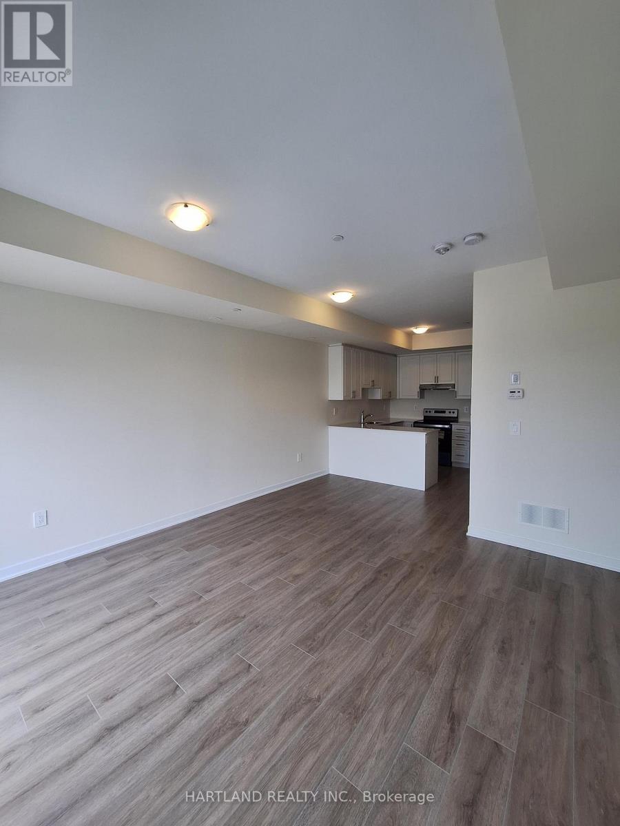 304 - 1695 Dersan Street, Pickering, Ontario  L1X 0S9 - Photo 2 - E13803540