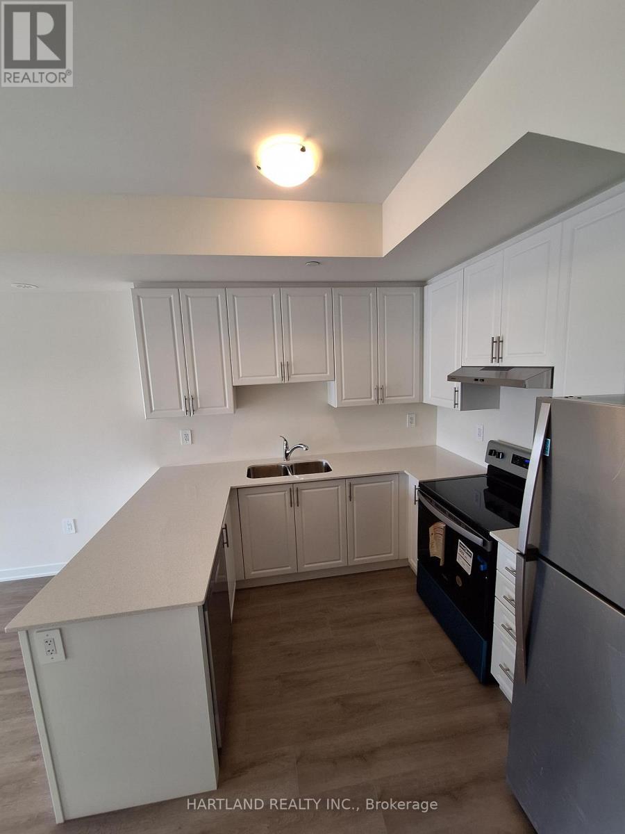 304 - 1695 Dersan Street, Pickering, Ontario  L1X 0S9 - Photo 3 - E13803540