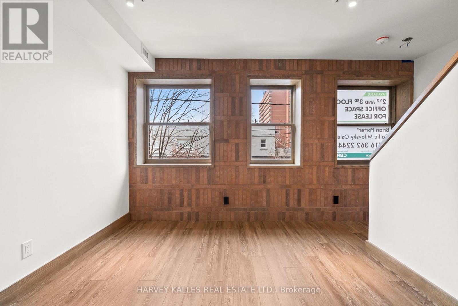 One - 663 Greenwood Avenue, Toronto, Ontario  M4J 4B3 - Photo 10 - E13803548