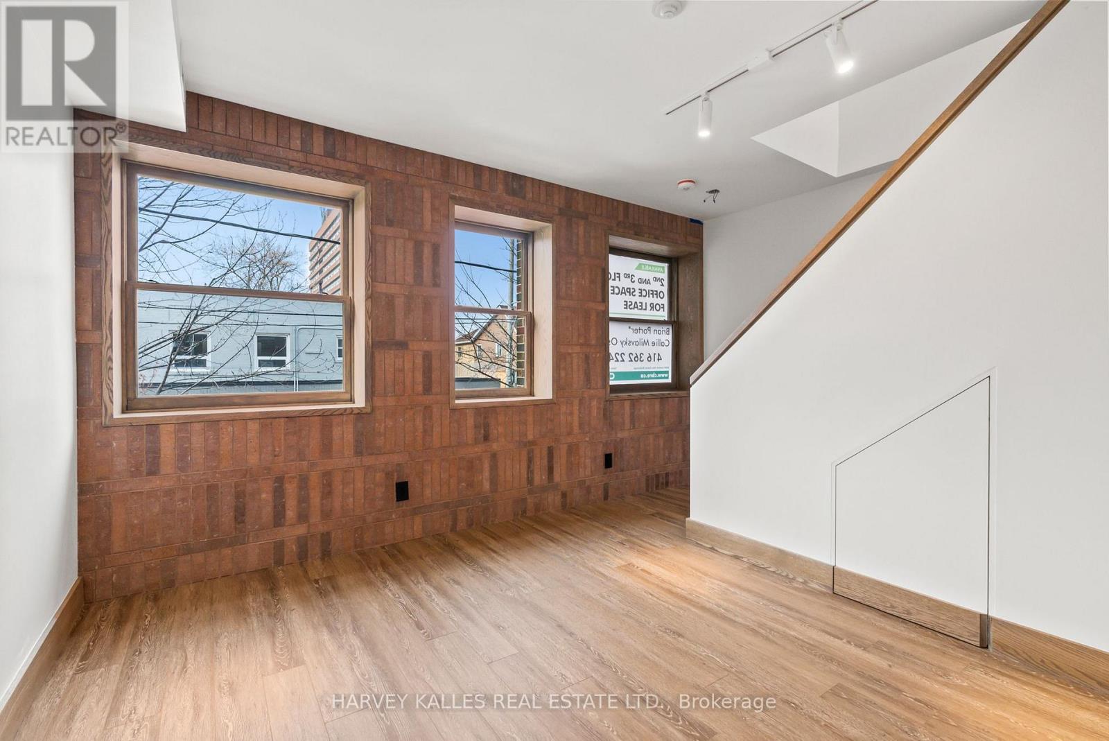 One - 663 Greenwood Avenue, Toronto, Ontario  M4J 4B3 - Photo 11 - E13803548