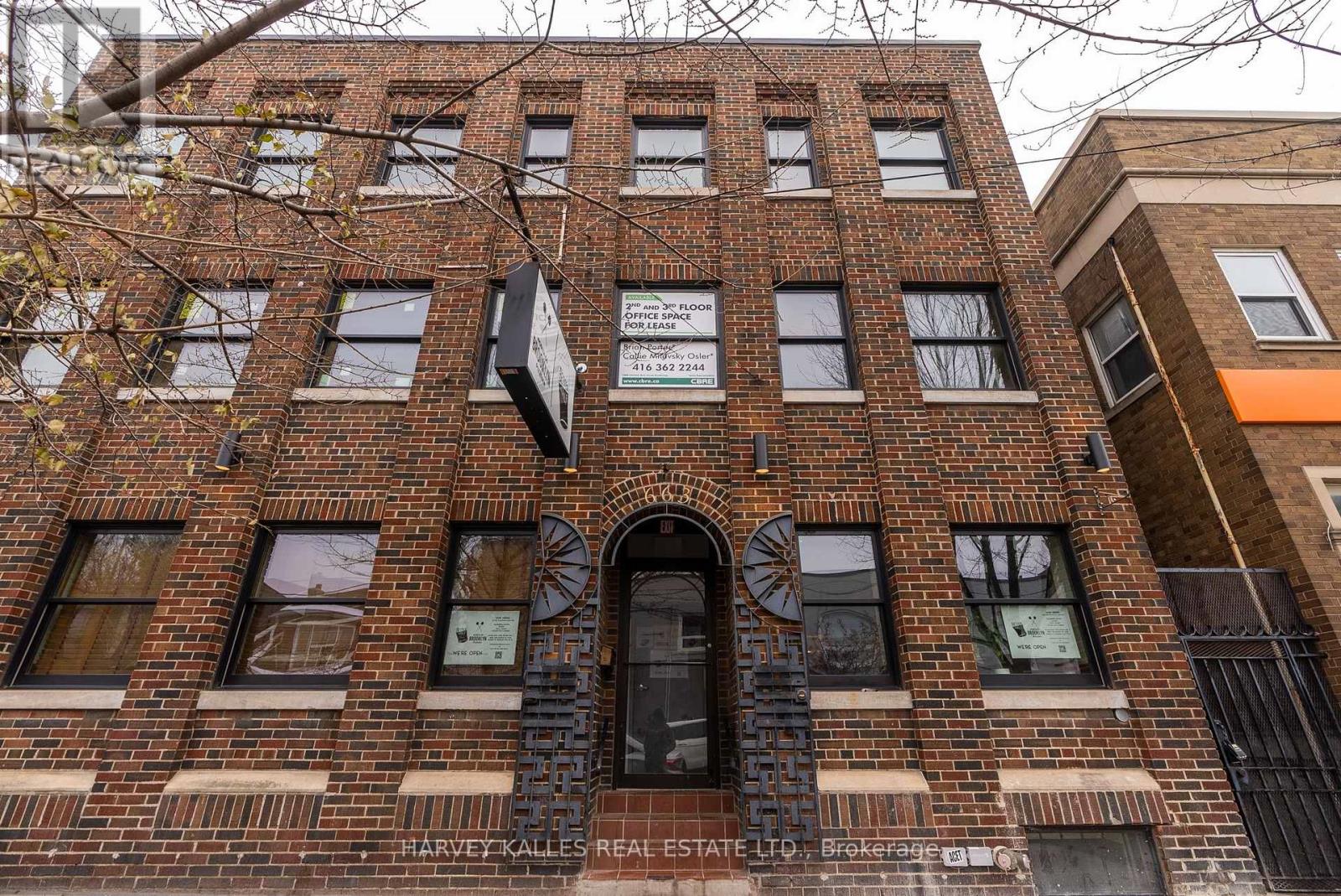 One - 663 Greenwood Avenue, Toronto, Ontario  M4J 4B3 - Photo 2 - E13803548