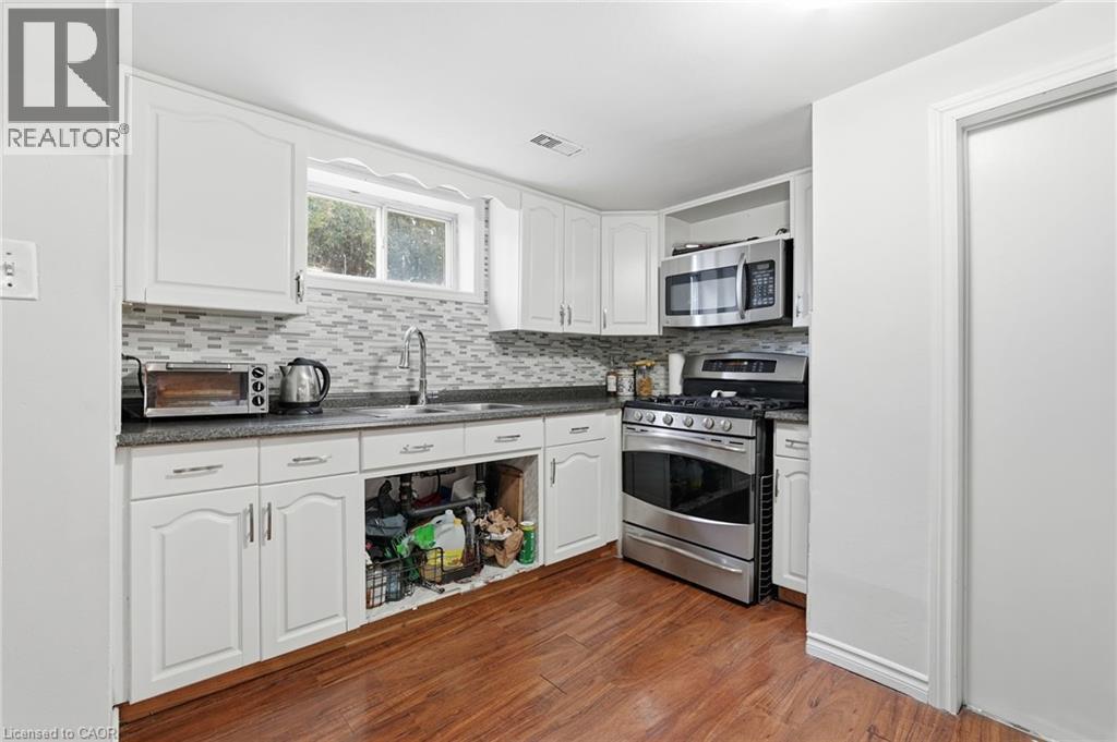 20 Nelligan Place, Hamilton, Ontario  L8K 4X7 - Photo 30 - 40863875