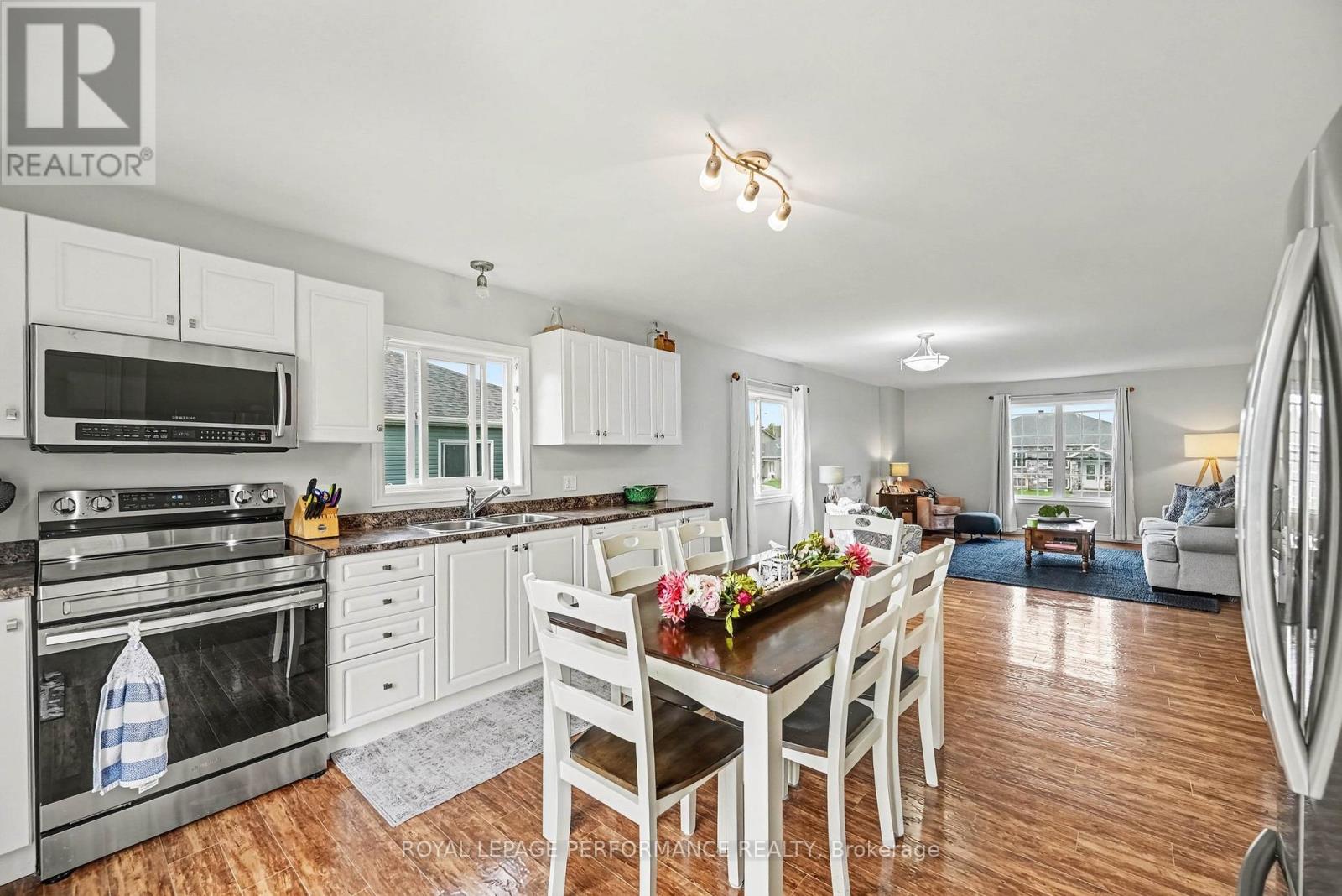 104 French Avenue, South Stormont, Ontario K0C 1P0 - Photo 11 - X13803550