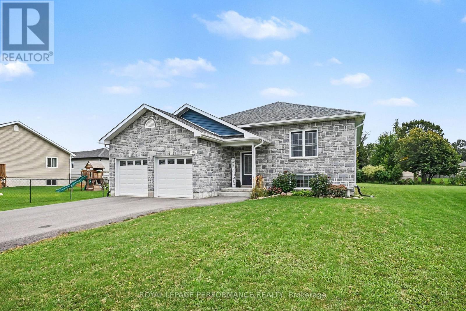 104 French Avenue, South Stormont, Ontario K0C 1P0 - Photo 2 - X13803550