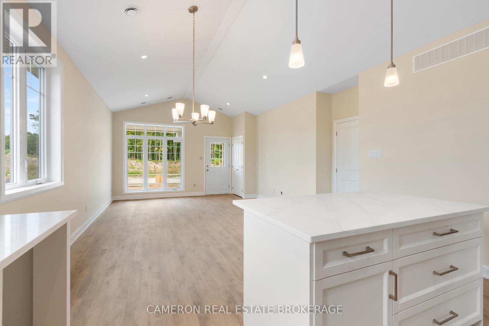 3190 Mauricy Street, Cornwall, Ontario  K6K 0A1 - Photo 8 - X13803556