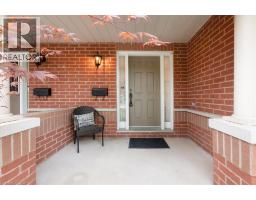 2175 COUNTRY CLUB Drive Unit# 2, Burlington, Ontario