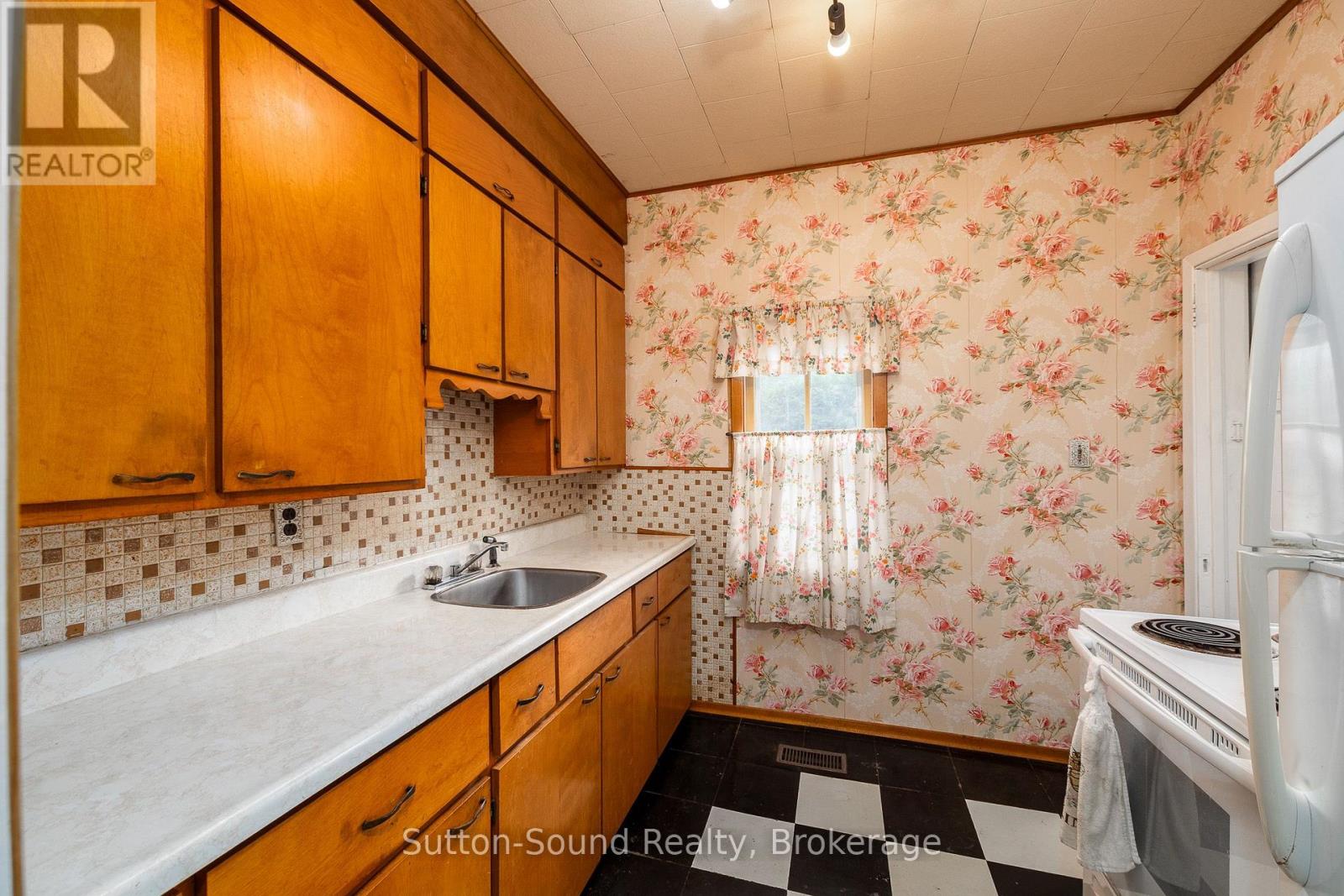 789 24th St West Street W, Owen Sound, Ontario  N4K 4H9 - Photo 14 - X13803562