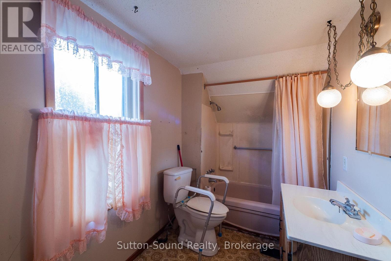 789 24th St West Street W, Owen Sound, Ontario  N4K 4H9 - Photo 29 - X13803562