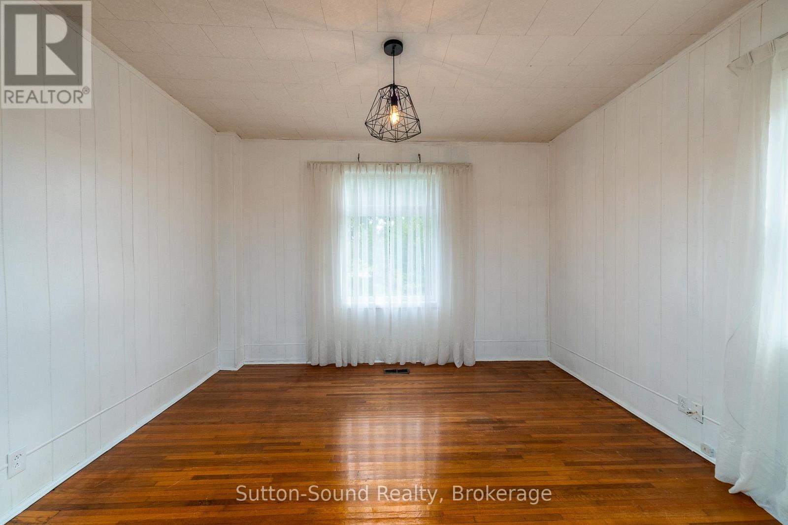 789 24th St West Street W, Owen Sound, Ontario  N4K 4H9 - Photo 8 - X13803562