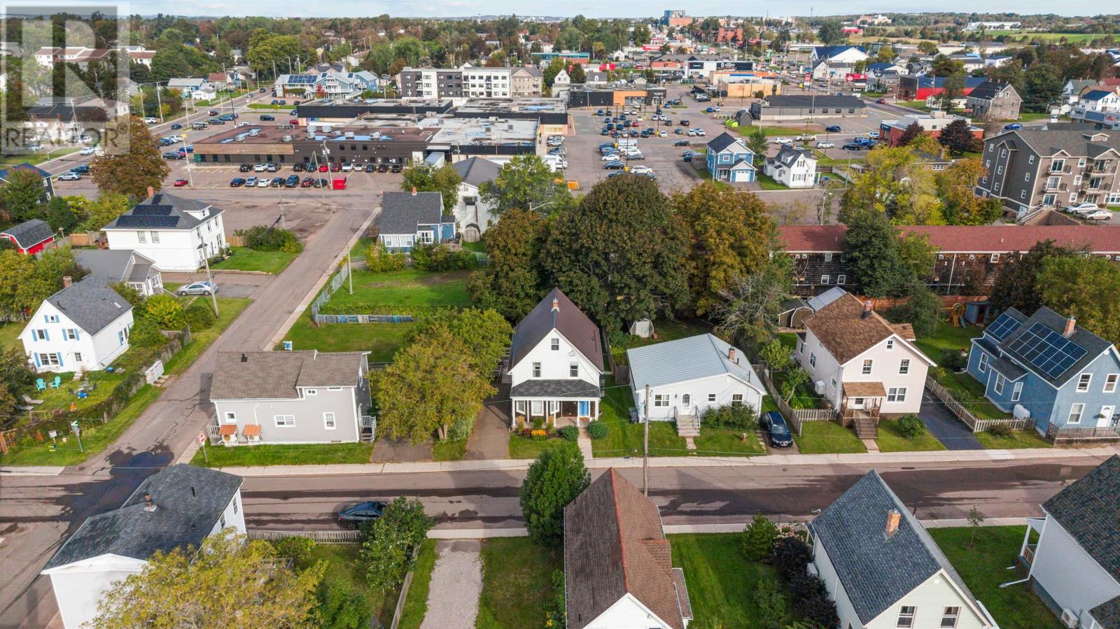 37 Reserve Street, Charlottetown, Prince Edward Island  C1A 2K9 - Photo 3 - 202623808
