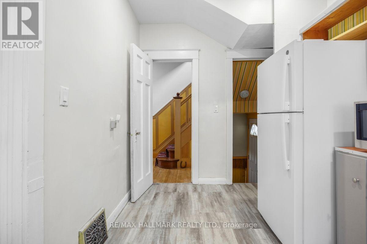 153 Church Street, Toronto, Ontario  M9N 1N6 - Photo 15 - W13803554