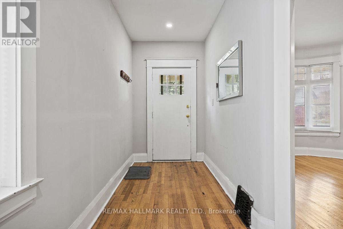 153 Church Street, Toronto, Ontario  M9N 1N6 - Photo 4 - W13803554