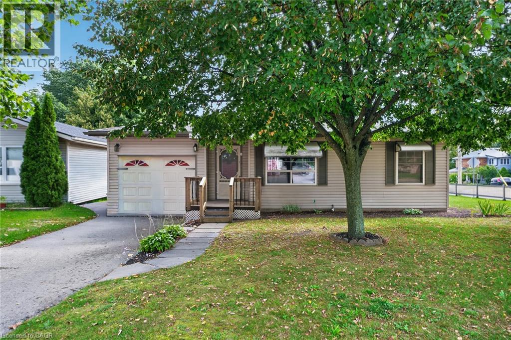1 PAYNE Avenue, Simcoe, Ontario