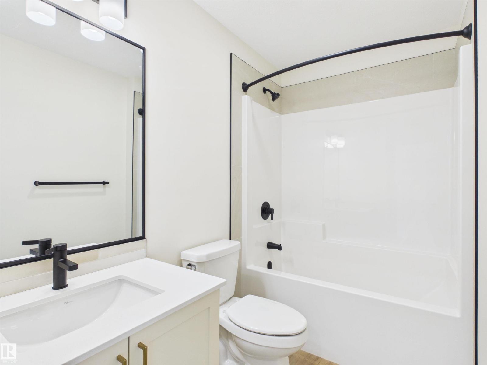 139 FICUS WY