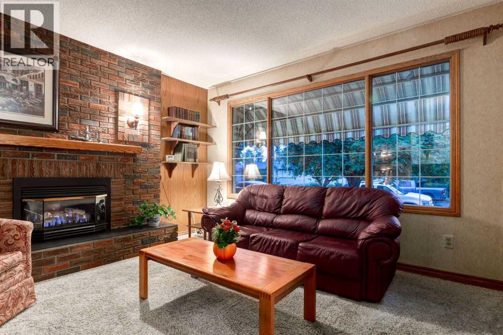 29 Armstrong Crescent Se, Calgary, Alberta  T2J 0X3 - Photo 6 - A2340772
