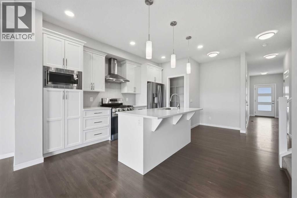 186 Carringvue Park Nw, Calgary, Alberta  T3P 1L1 - Photo 10 - A2342721