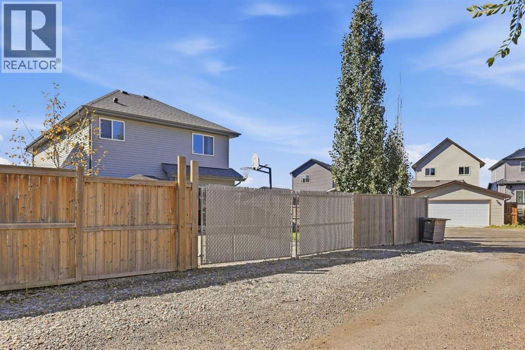 91 Copperpond Terrace Se, Calgary, Alberta  T2Z 0W5 - Photo 36 - A2346164