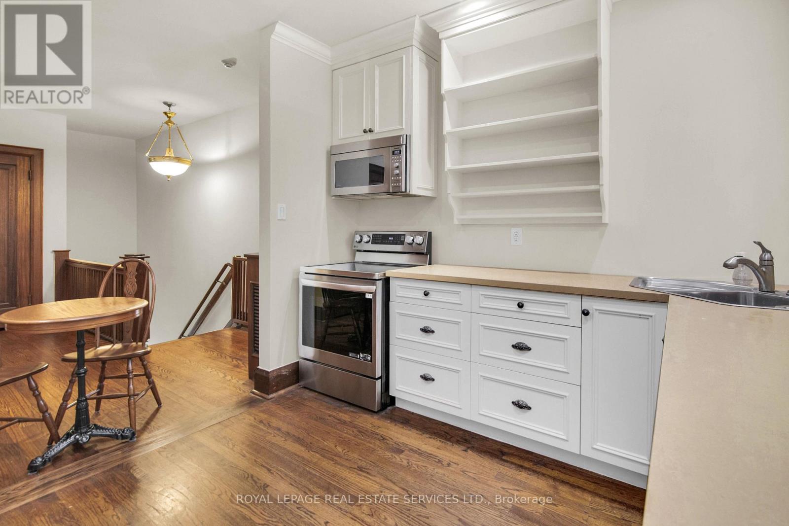 2nd Floor - 113 Chaplin Crescent, Toronto, Ontario  M5P 1A6 - Photo 14 - C13791316