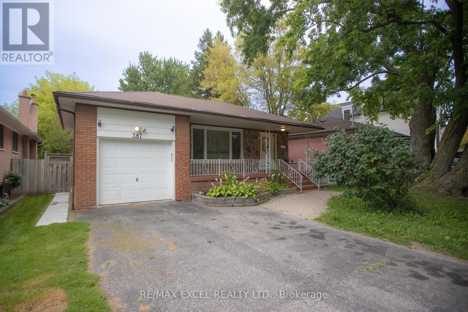387 CROSBY AVENUE, Richmond Hill, Ontario