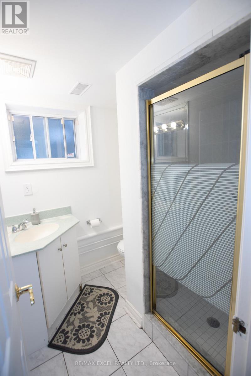 387 Crosby Avenue, Richmond Hill, Ontario  L4C 2R8 - Photo 35 - N13601898