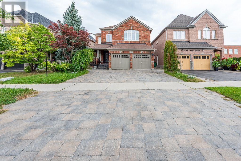 3240 Tacc Drive, Mississauga, Ontario  L5M 0H3 - Photo 4 - W13803198