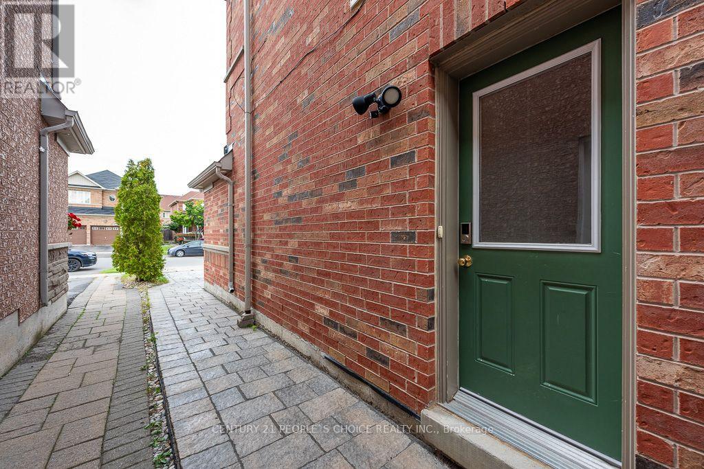 3240 Tacc Drive, Mississauga, Ontario  L5M 0H3 - Photo 43 - W13803198