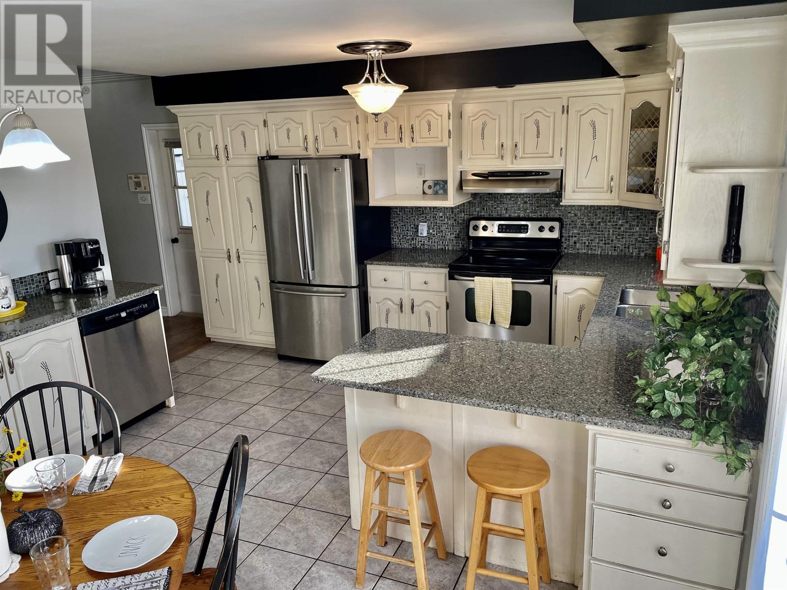 63 Ascension Road, Tignish, Prince Edward Island  C0B 2B0 - Photo 5 - 202623806