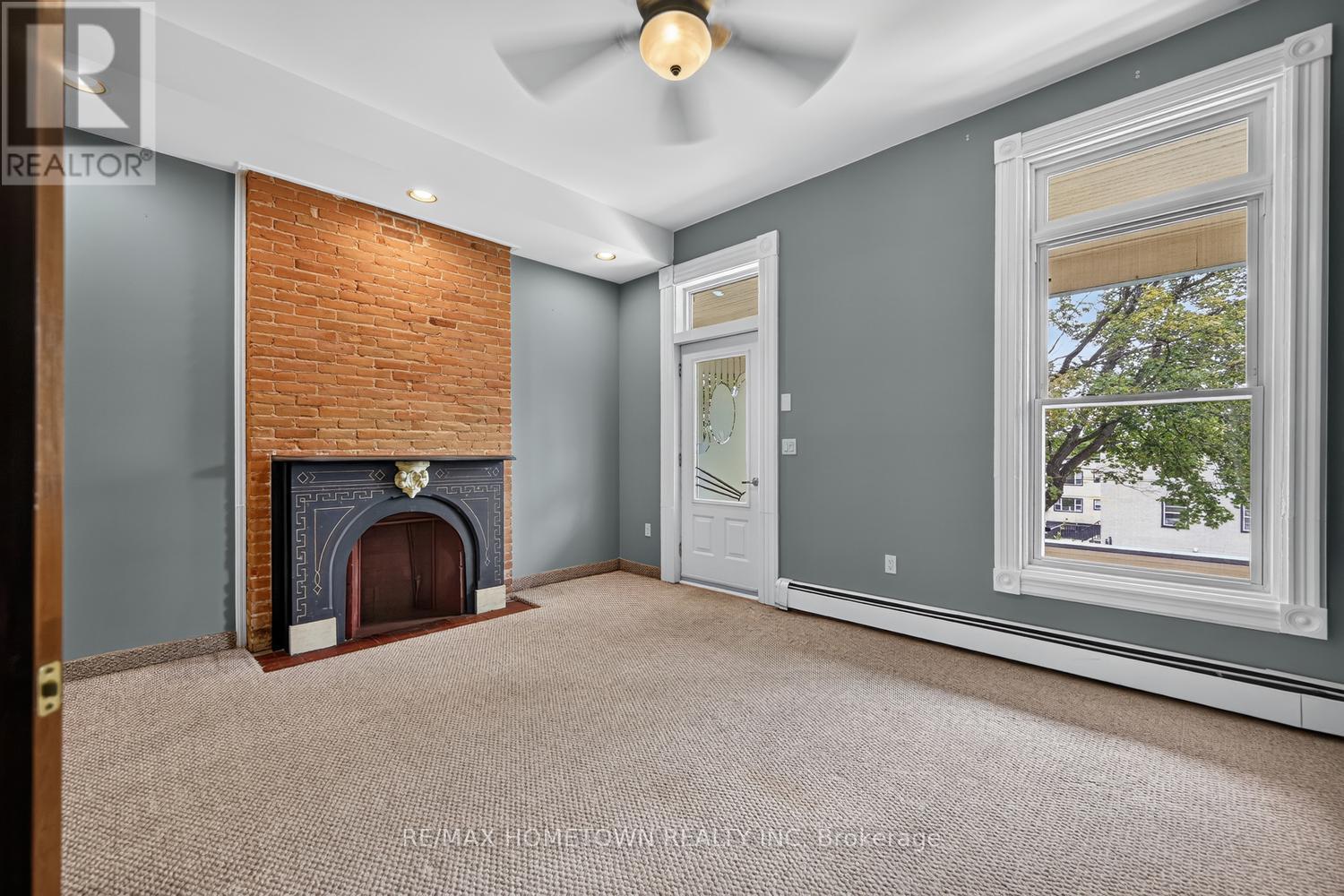 98 PINE STREET photo 13