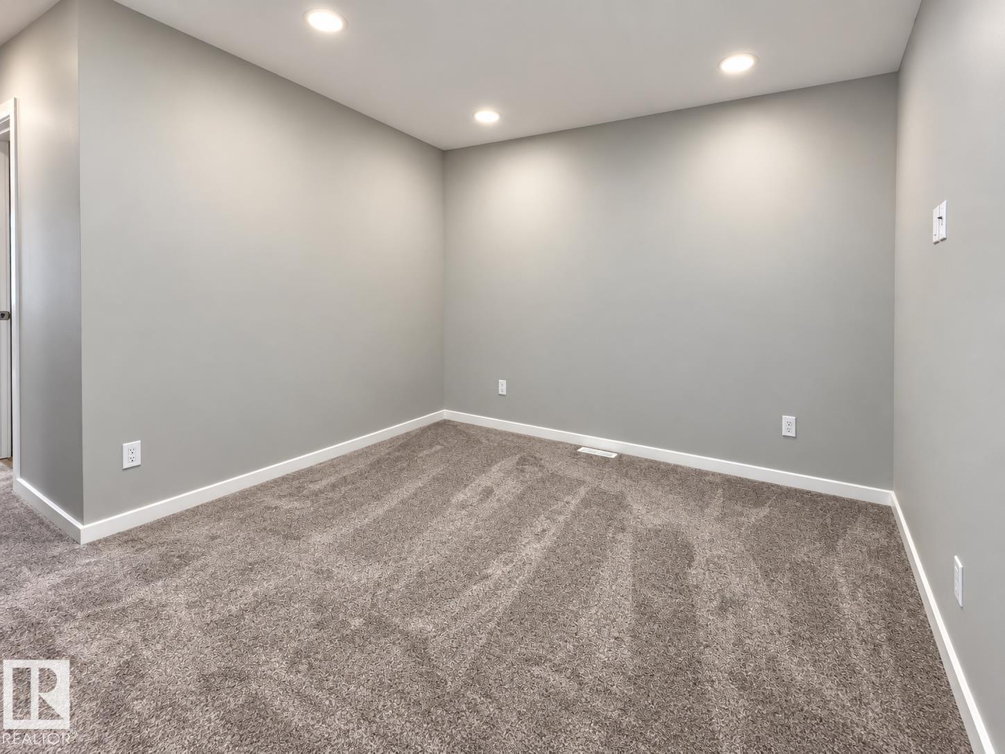 343 EDGEMONT DR NW