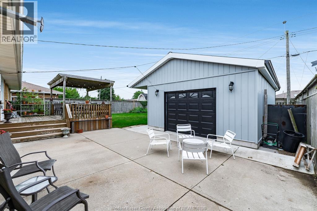 40 Nicholas Street, Leamington, Ontario  N8H 3R9 - Photo 41 - 26023017
