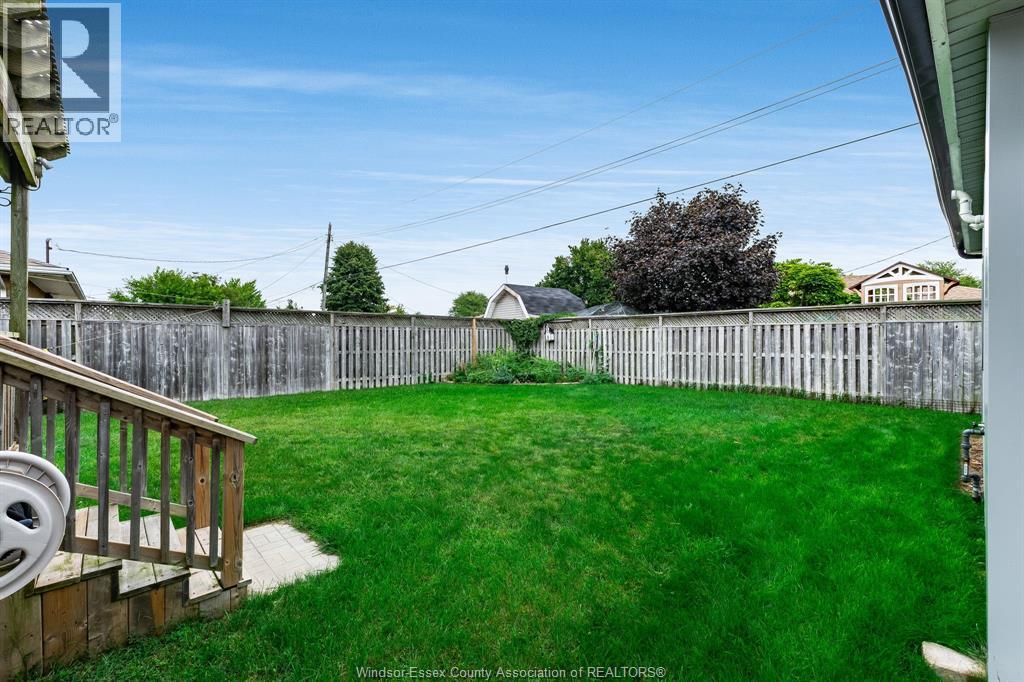 40 Nicholas Street, Leamington, Ontario  N8H 3R9 - Photo 42 - 26023017