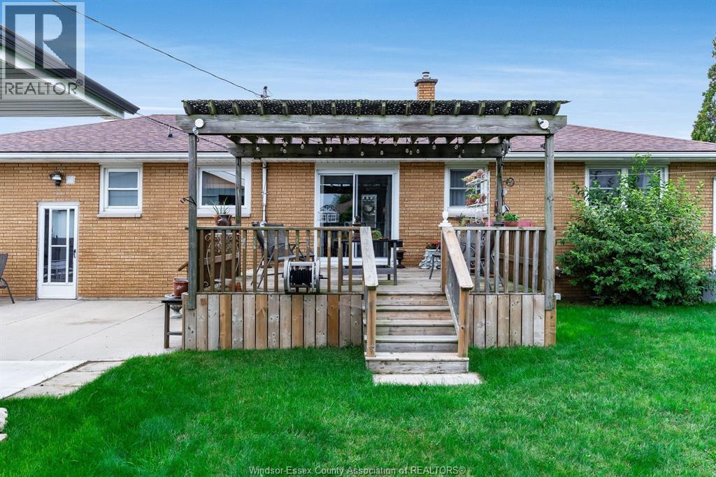 40 Nicholas Street, Leamington, Ontario  N8H 3R9 - Photo 44 - 26023017