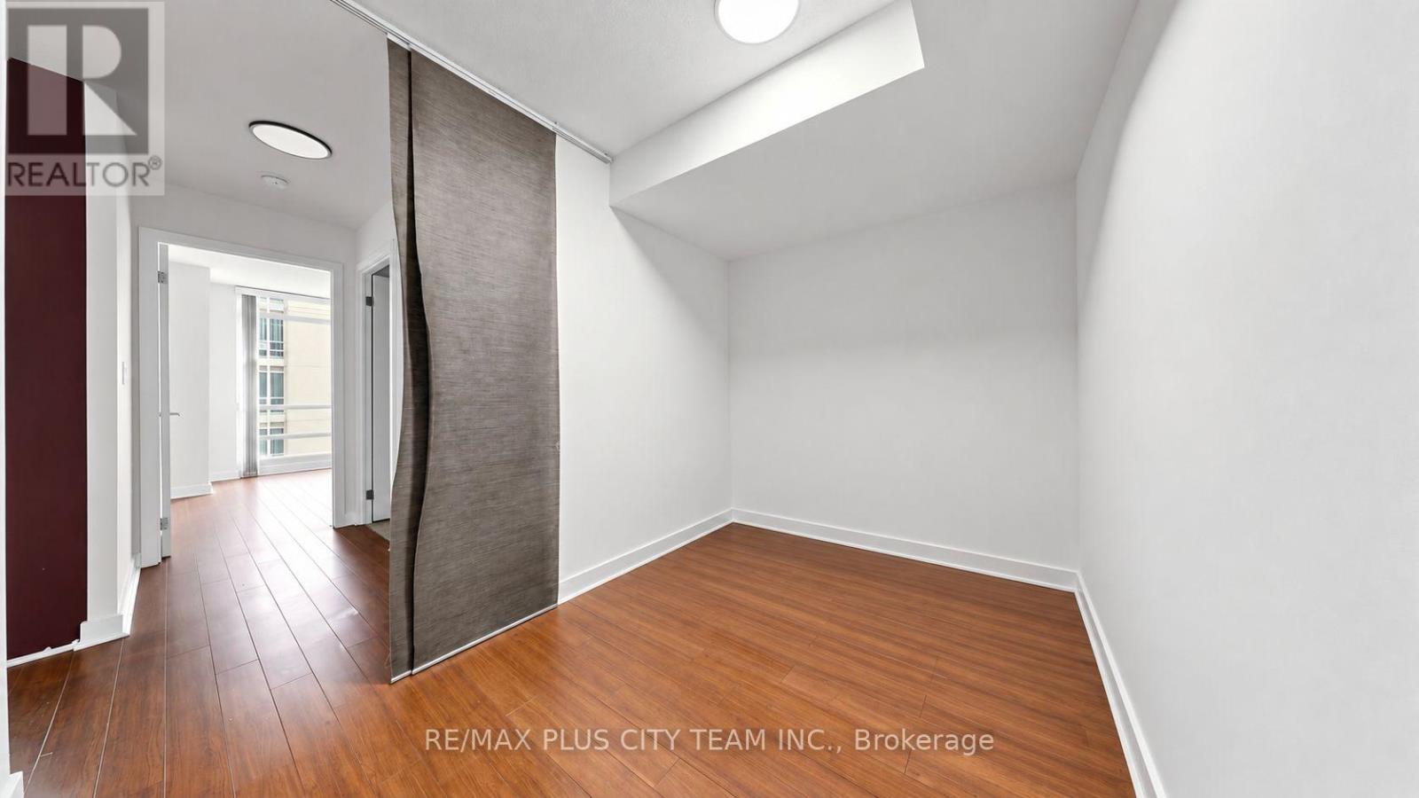 3011 - 381 Front Street W, Toronto, Ontario  M5V 3R8 - Photo 24 - C13746772