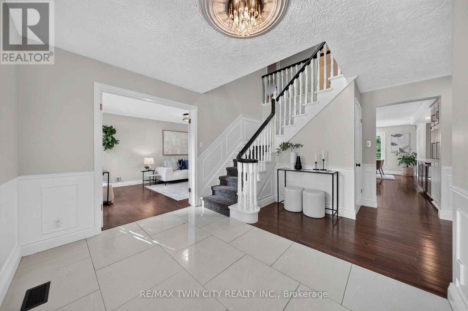 50 Roehampton Court, Kitchener, Ontario  N2A 3L1 - Photo 6 - X13705912